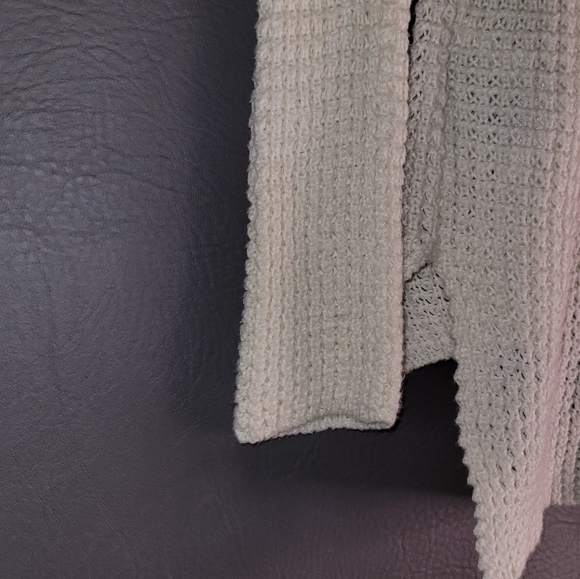 G by Guess womens cream zip neck sweater long-sleeved size S - Picture 4 of 7